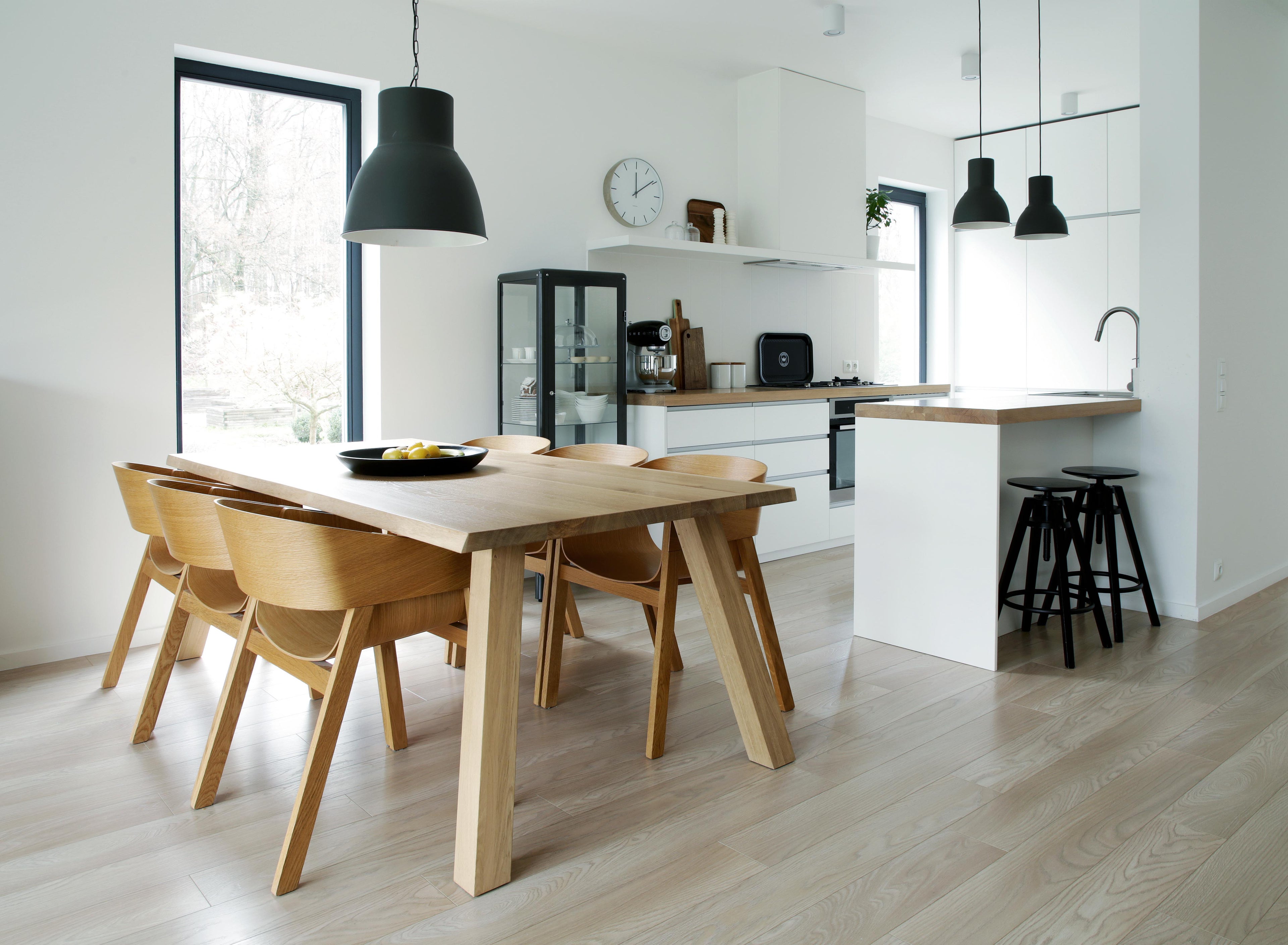 Stół drewniany do pracy